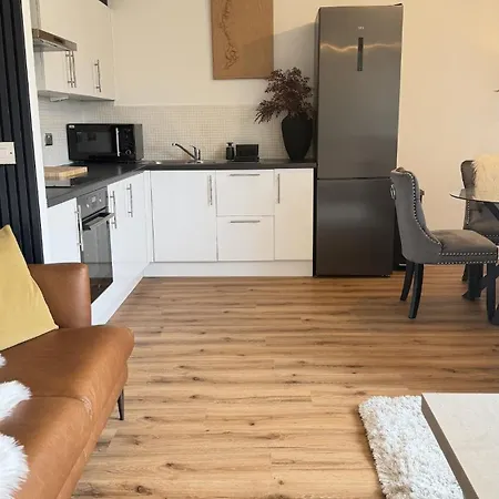 2-bedroom Business Travel