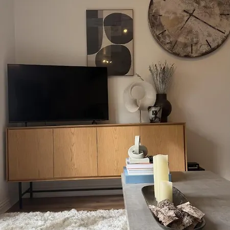 2-bedroom Business Travel