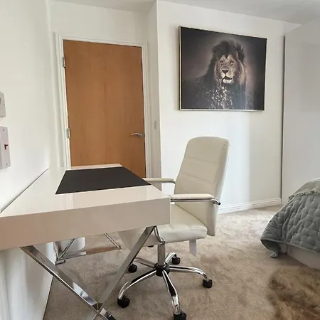 2-bedroom Business Travel Apartment *