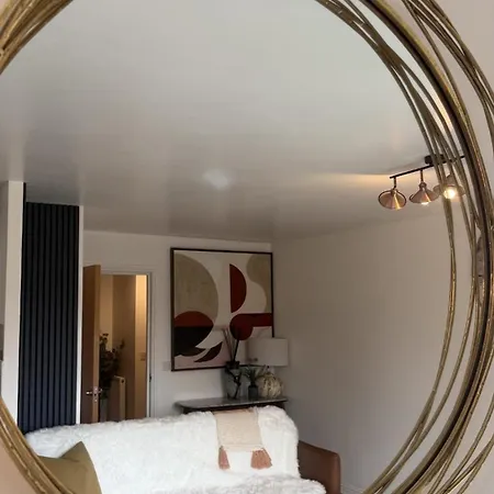 Apartment 2-bedroom Business Travel